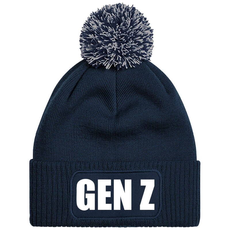 Шапка с пискюл Gen Z